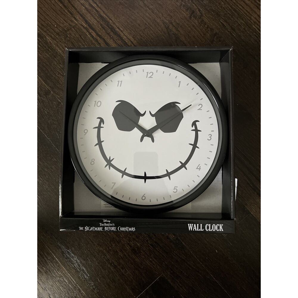 JACK SKELLINGTON The Nightmare‎ Before Christmas 10" Round Wall Clock NEW NIB